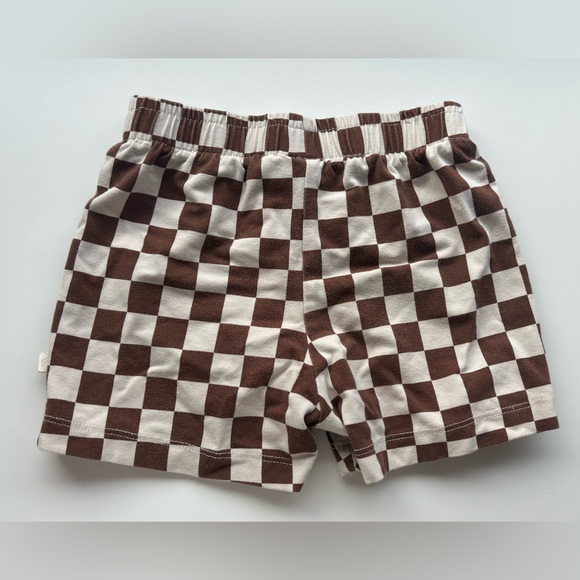 Jax & Lennon Basic Shorts - Picture 2 of 3